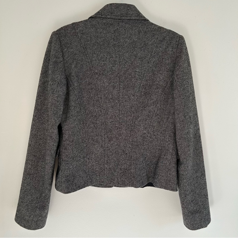(SOLD) Italian Wool Blend Blazer Size Medium - Picture 8 of 16